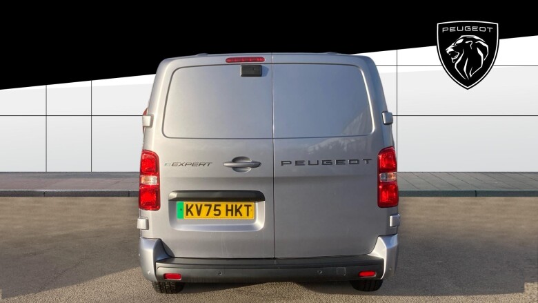 Peugeot Expert E-L2 100kW 75kWh Asphalt Van Auto